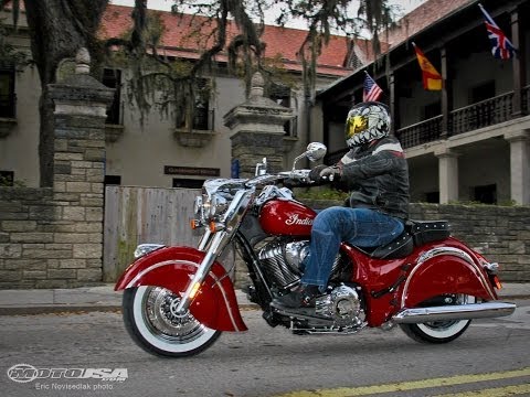 Chasin' History on the 2014 Indian Chief Classic - MotoUSA