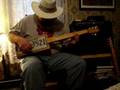 videos de Cigar Box Guitar, Liscense Plate Resonator, Back Porch Mojo