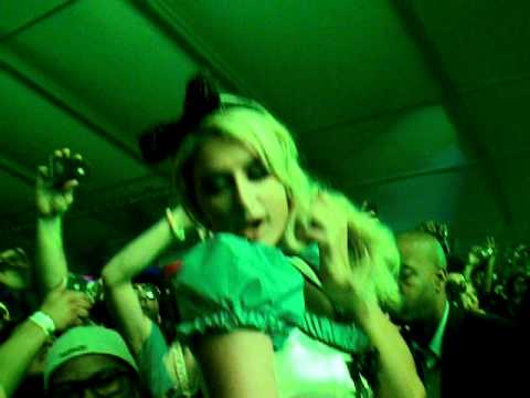 Paris Hilton