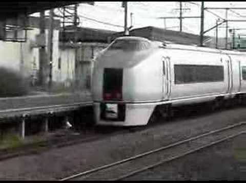 651系