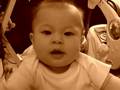 videos de baby Ghengis hit the toy