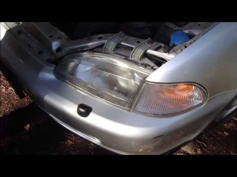 How to replace bulb headlamp Honda Civic. Years 1992 to 2001.