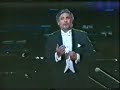 Placido Domingo singing El dia que me quieras