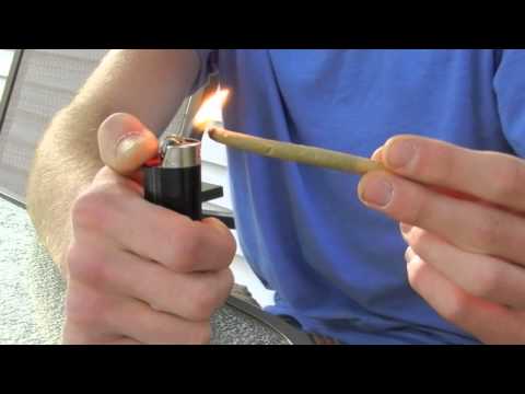 how to properly light a joint