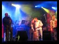 alan & john kelly playing with arty mcglynn, james mckintosh, daniel haley, richie buckley and tola custy in mieres, asturias