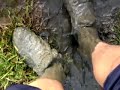 I deceidet to make my friends shoes muddy