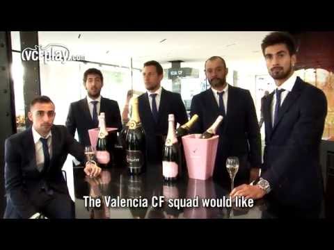 VALENCIA CF WISH A MERRY CHRISTMAS TO ALL THE FANS