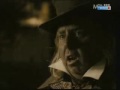 interviews:johnny depp,tim burton,tim spall,jayne,wisner & jamie campbellbower.
lol they play,guess the goatee
& they all dare johnny to give the reporter a shave!!!(well a haircutt!)

tell me if its good & crap!=]
1st video ive ever downloaded!!!!