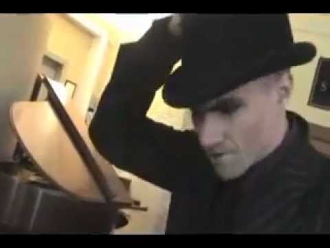 ***BACKSTABBER: Dresden Dolls VS Panic! At The Disco***