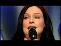 well... like the last week, here's a performance that another person had uploaded but erased...

bueno... justo como la semana pasada, aqu� est� una presentaci�n que ya hab�a sido subida por otra persona pero la borr�...