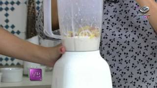 Sopa de pimentão e pudim vivo de chia com framboesas