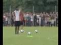 primo gol di ronaldinho al milan durante l'allenamento milanello