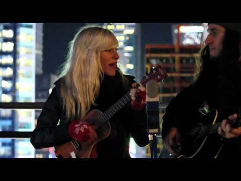 sarah blackwood - I created this video with the YouTube Video Editor (http://www.youtube.com/editor)