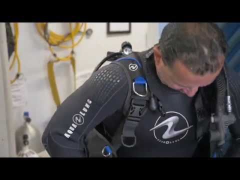 Apply for the coolest job in the world at SEA LIFE Sydney Aquarium!