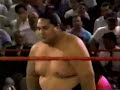 Yokozuna vs Kamala
