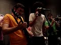 menina mo�a- moveis coloniais de acaju.