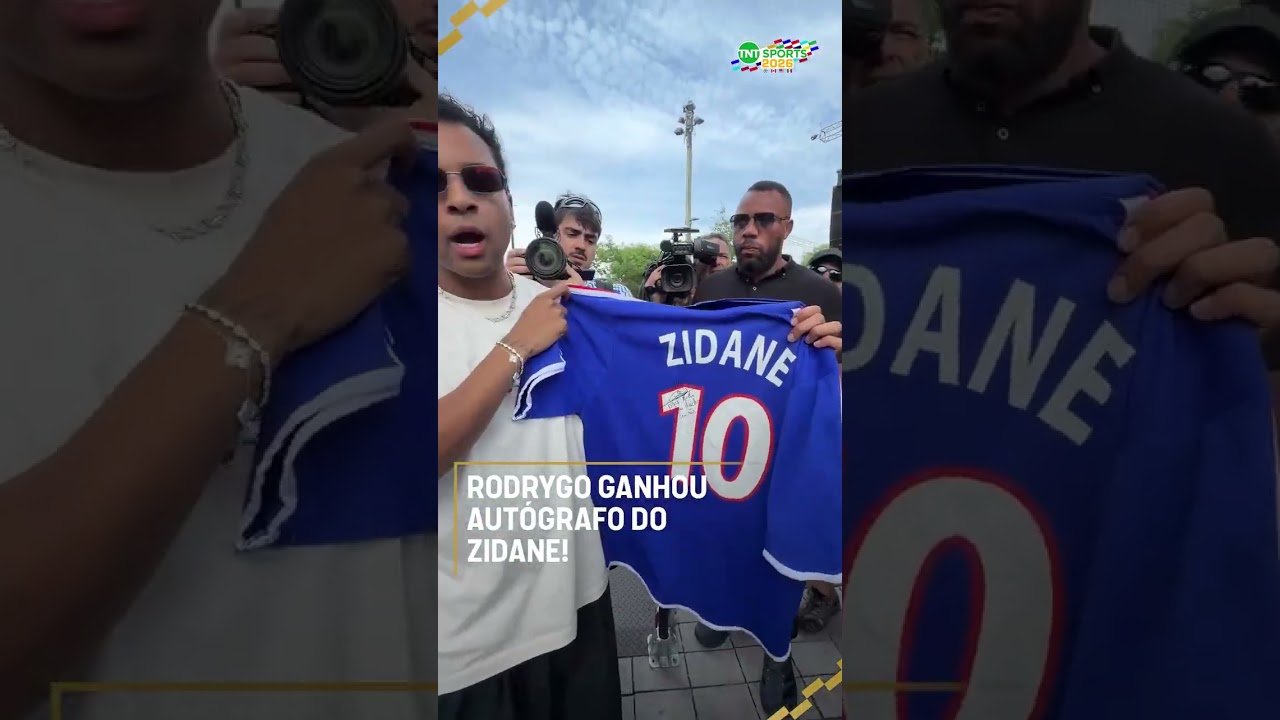 ESSA VAI PRO QUADRO, NÉ, RAYO?! O RODRYGO GANHOU UM AUTÓGRAFO DO ZIDANE! #shorts