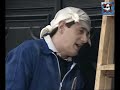 Skecht de pintor con escalera de Martes y Trece