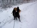 Lara_und_Salima_im_Schnee.mov