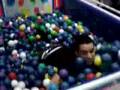 -=HeRmiS na piscina de bolinha=-