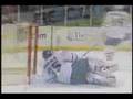 Terrible Goalie mistake from Vesa Toskala