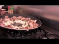www.hoyonline.tv Hoy cocina en su plató Tocando el cielo, cocinó unos fantásticos fideos con el sofrito típico catalán. Esperamos aportar un buen plato, así como una serie de buenas recomendaciones