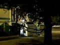 Sono più di 10 anni che quì a Caserta i cittadini eseguono la raccolta differenziata. Dividiamo tutto. L'umido dalla carta, la carta dal vetro....ma c'è qualcuno che butta tutto insieme !!!Ci prendono in giro e poi i camion che passano raccolgono tutto insieme!In questo video la carta che si ricicla viene raccolta insieme ai rifiuti umidi, non riciclabili.L'altra sera presero anche il vetro..