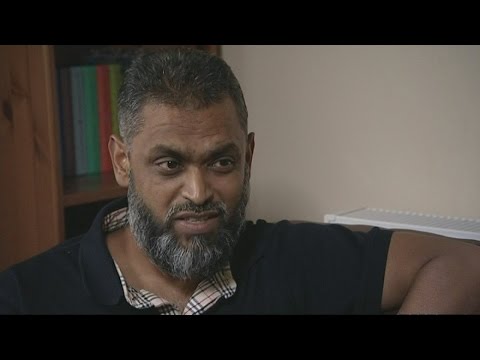 Begg - Subscribe to Channel 4 News: http://bit.ly/1sF6pOJ Moazzam Begg was released from prison on Wednesday after MI5 handed over documents to the police. He claim...