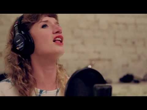 culture - Download the MP3: http://www.thewildhoneypie.com/pure-bathing-culture Subscribe on YouTube: http://bit.ly/TzrASr Filmed at Vinegar Hill Sound (http://www.vin...