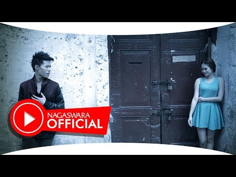 Rumor - Memanggil Namamu - Official Music Video - Nagaswara