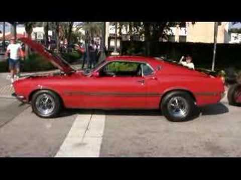 New Smyrna Beach Car Cruise