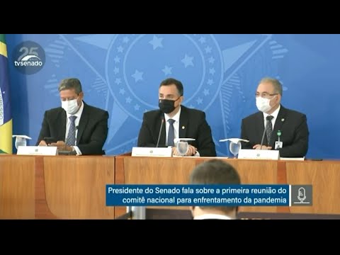 Presidente do Senado pede alinhamento da comunicação do governo para combate à covid