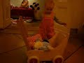 Fabia mit Puppenwagen