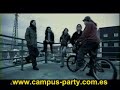 la fuga- buscando en la basura