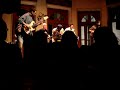 gabriel grossi na harmonica, daniel santiagono violão, thiago espirito santo no baixo, marcio bahia na bateria, amoy ribas percussão e durval pereira na zabumba