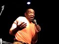 Aaron Freeman performing in Israel