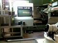 videos de Kawasaki Robot loading Okuma LR25 lathe