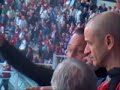 I tifosi viola festeggiano la rete di Osvaldo e la Champions