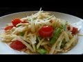 Thai papaya salad (Som tam)
