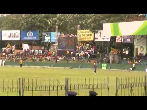 Muttiah Muralitharan 3/26 vs Australia ICC Champions Trophy 2002 
