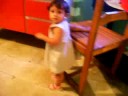 Ágatha dançando