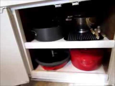 how to organize pots and pans