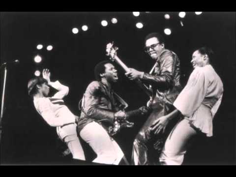 chic - I do not own the picture or the songs here. 0001 - Chip Off The Old Block 00:00 0002 - You Can't Do It Alone 04:58 0003 - Everybody Dance 09:40 0004 - At Las...