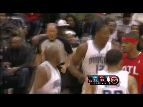 Dwight Howard Stuffs It Home