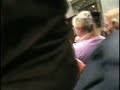 Mujer ataca al Papa Benedicto Woman attacks pope