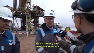 Junto al presidente y CEO de YPF, el embajador de los Estados Unidos visitó Vaca Muerta