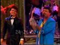 1 Cowbell + 1 Sparkly glove + '80s = AWESOME http://t.co/h5IkMsEk