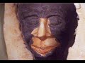creacion artesanal de un titere con movimiento facial