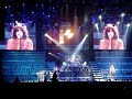 here's a video of kiss performing 