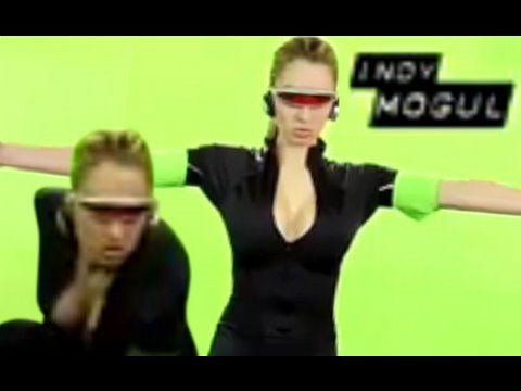 Barely Digital - Indy Mogul teams up with Barely Digital to create a low-budget 'Cyborg Robot Arm' for one of their new music videos. Erik's built a cyborg arm in the past, b...